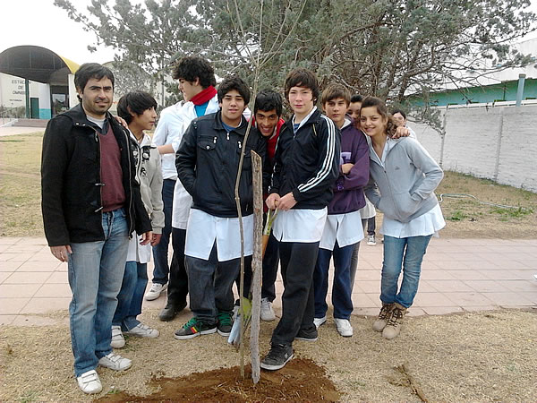 FOTO: Acto de Medio Ambiente por el Día del Árbol