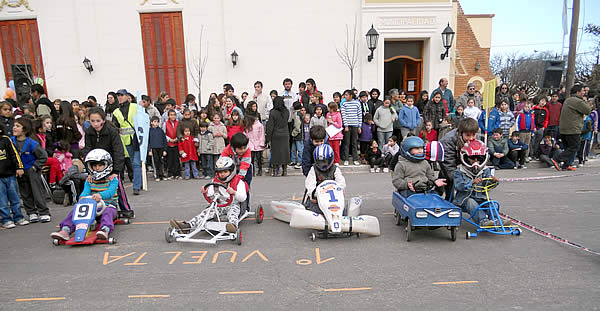 Se festejó el Día del Niño en la plaza central