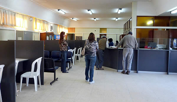 Se instalaron boxes para una mejor atención al público