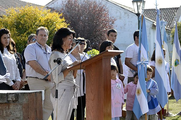 Acto Día de la Tierra y de los Pueblos Originarios