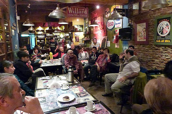 Taller de Canciones a cargo de Adrián Abonizio