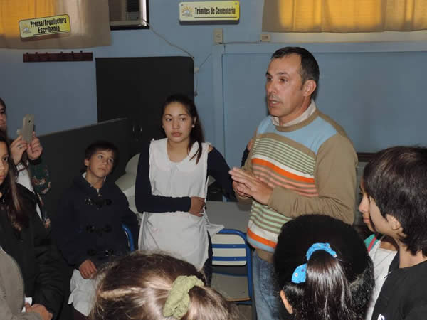 Alumnos de 6º grado visitan el municipio