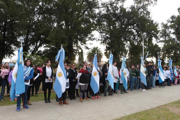 Acto del Día de la Bandera