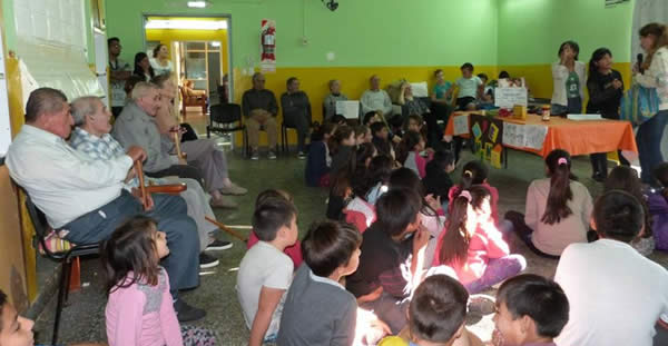 Visita al Hogar de Ancianos