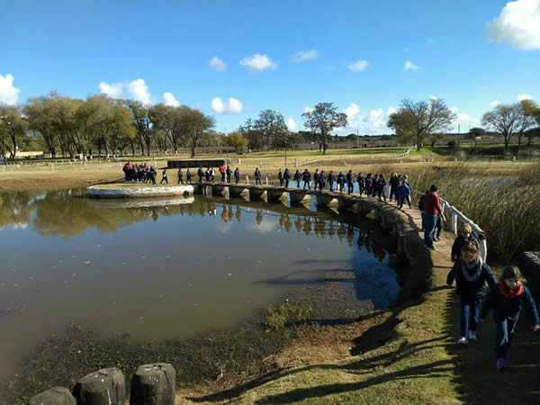 Visita del Colegio María Auxiliadora de Santa Rosa