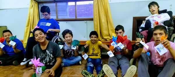 Huevos de Pascua en Talleres para Adolescentes